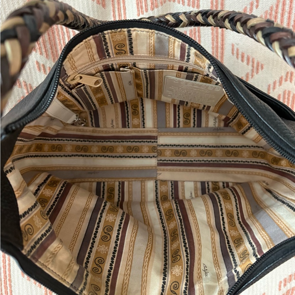 💰CLEARING MY CLOSET SALE💰 Brighton Barbados Zip Top Leather Hobo - Picture 6 of 9